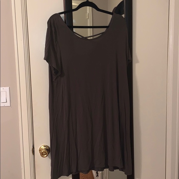 Hunter green T-shirt dress - Picture 1 of 3